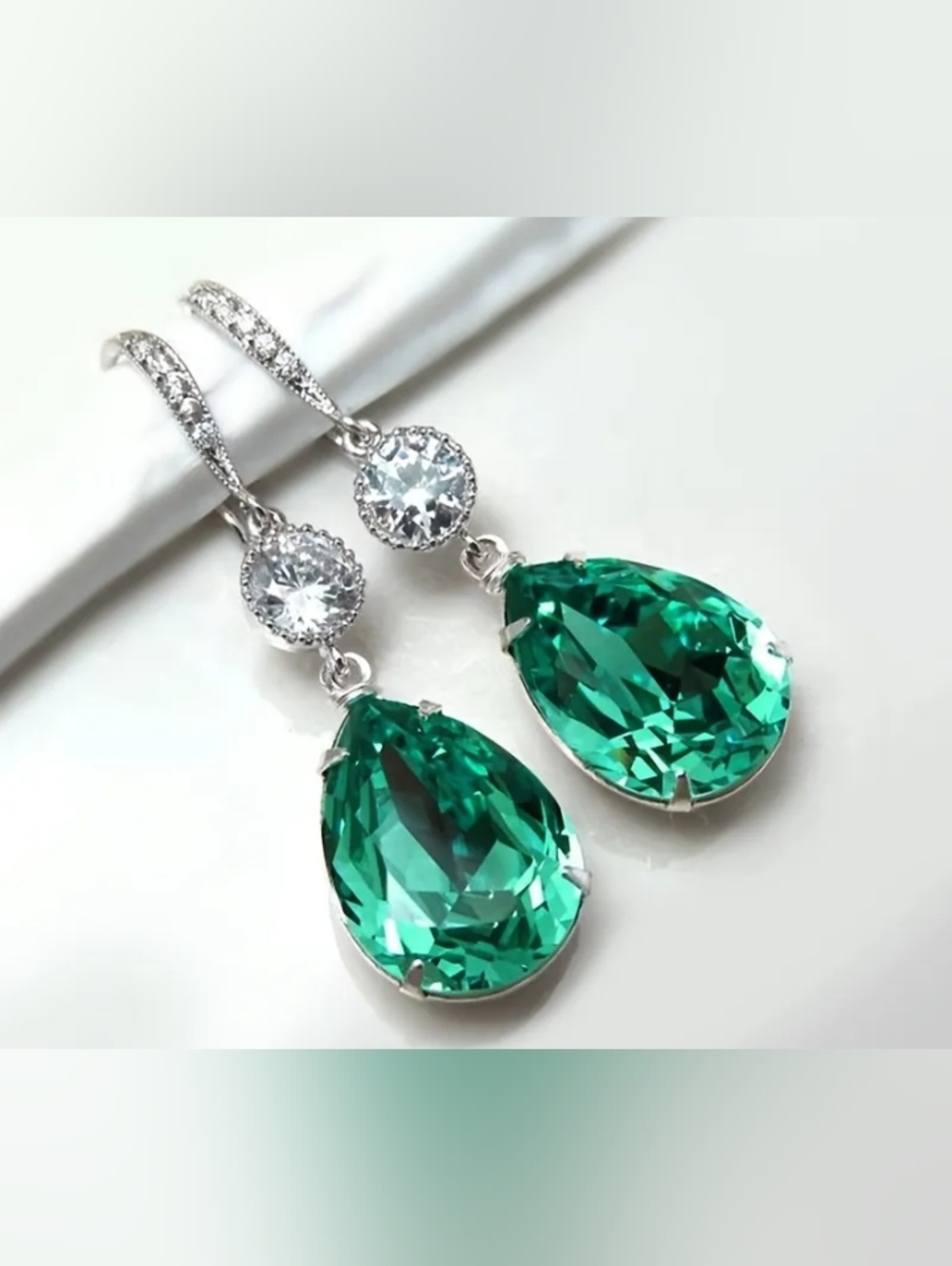 ❤️L $10 Each Or Bundle 4/$20 Emerald Teardrop Dangle Earrings - Silver Tone